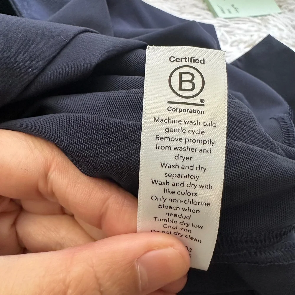 Athleta excellent gently